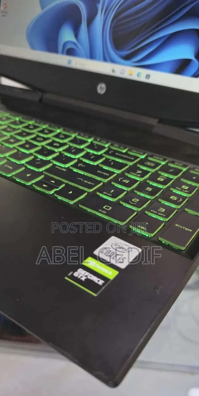 New Laptop HP Pavilion Power 15 16GB Intel Core I5 SSD 256GB