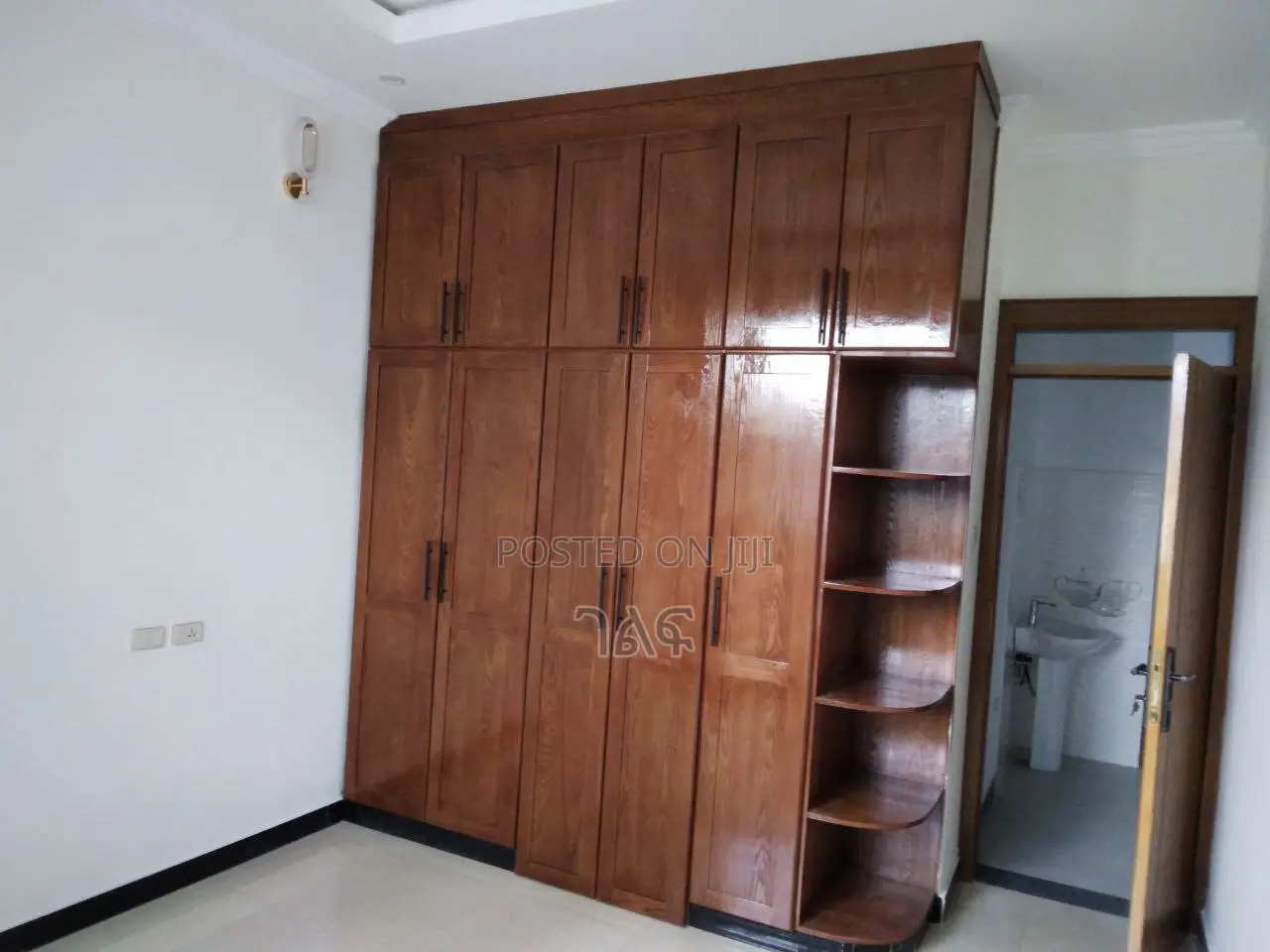 3bdrm Villa in ሳሚት አካባቢ ቅንጡ ቪላ ገዝተው, Bole for sale