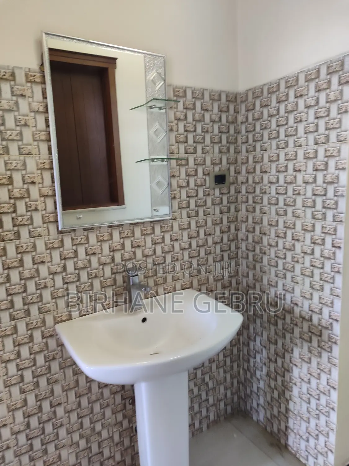 5bdrm Villa in Villa House Rent, Bole for rent