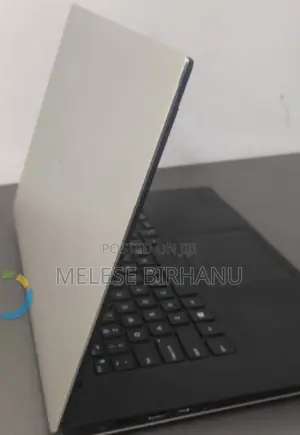 New Laptop Dell XPS 15 32GB Intel Core I7 SSD 1T