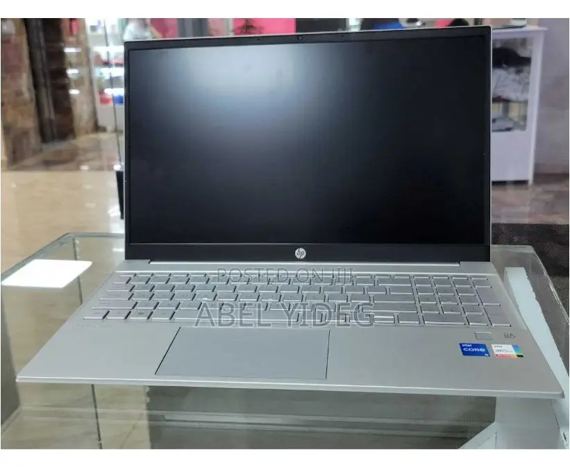 New Laptop HP Pavilion 15 8GB Intel Core I5 SSD 512GB