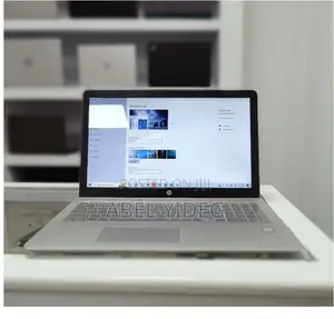 New Laptop HP Pavilion 15 8GB Intel Core I5 HDD 1T