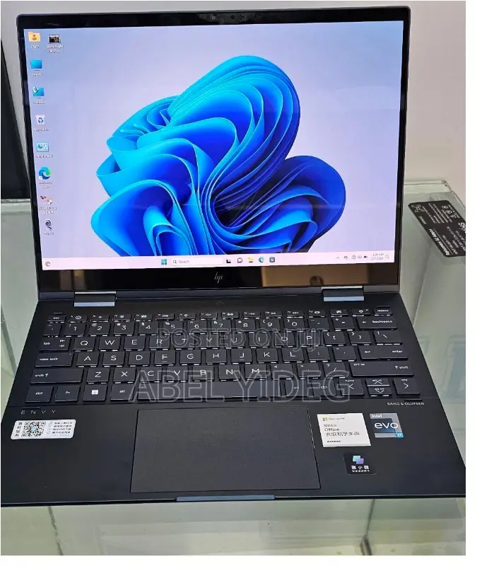 New Laptop HP Envy X360 16GB Intel Core I7 SSD 1T