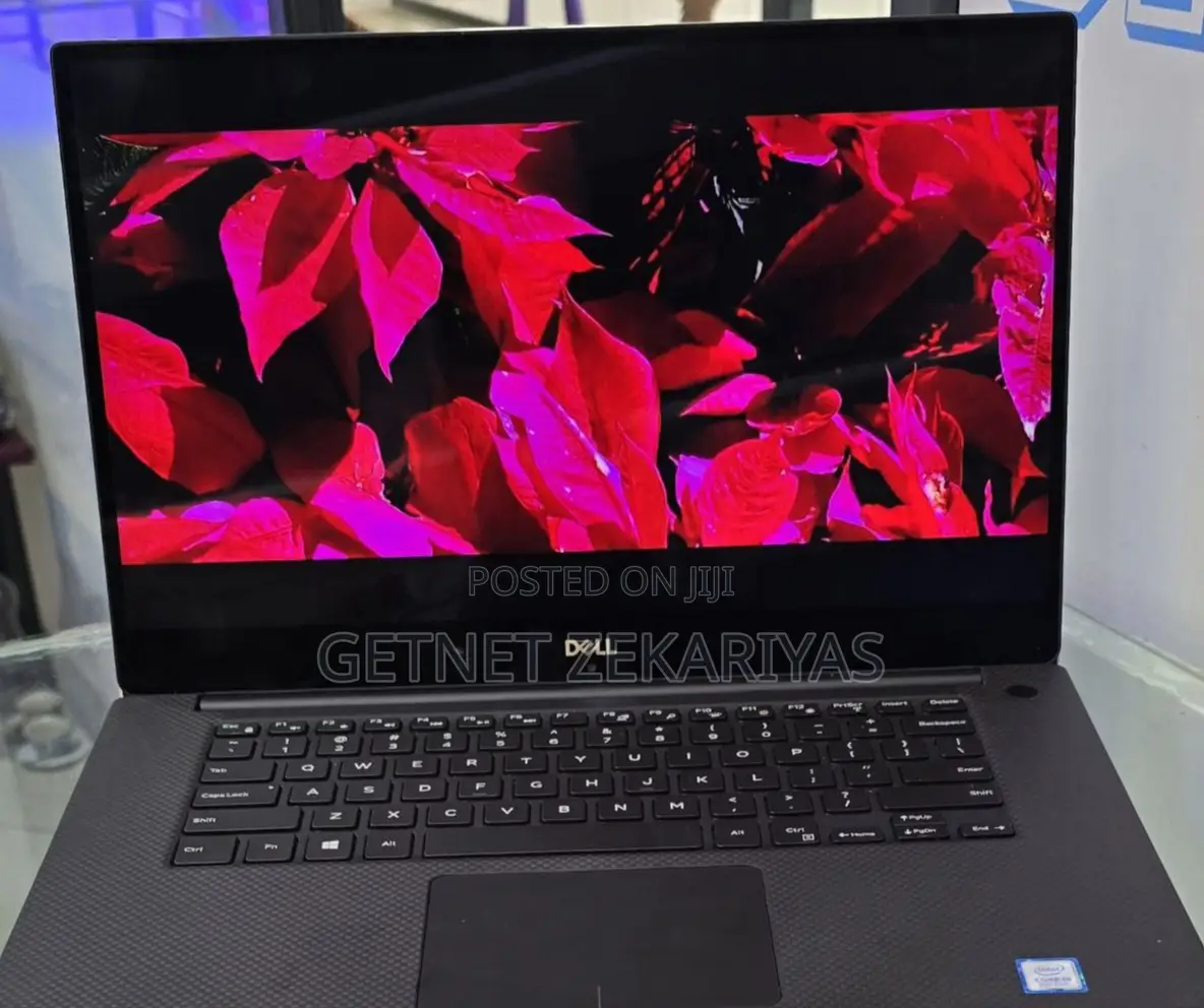 New Laptop Dell XPS 15 16GB Intel Core I9 SSD 512GB
