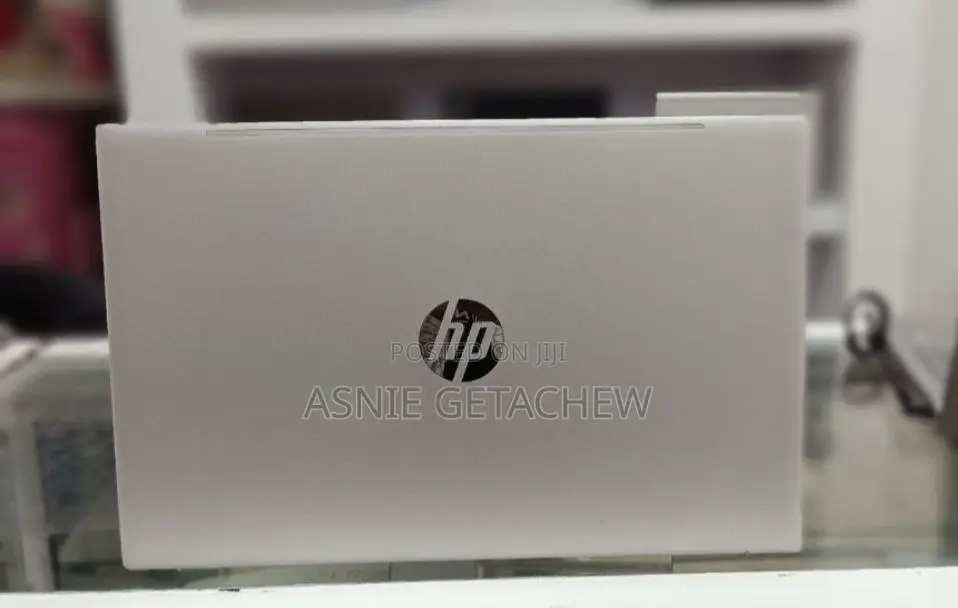 New Laptop HP Pavilion 15 8GB Intel Core I5 SSD 256GB