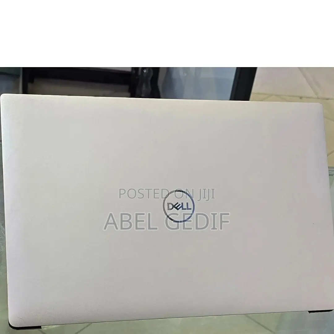 New Laptop Dell XPS 15 16GB Intel Core i9 SSD 512GB