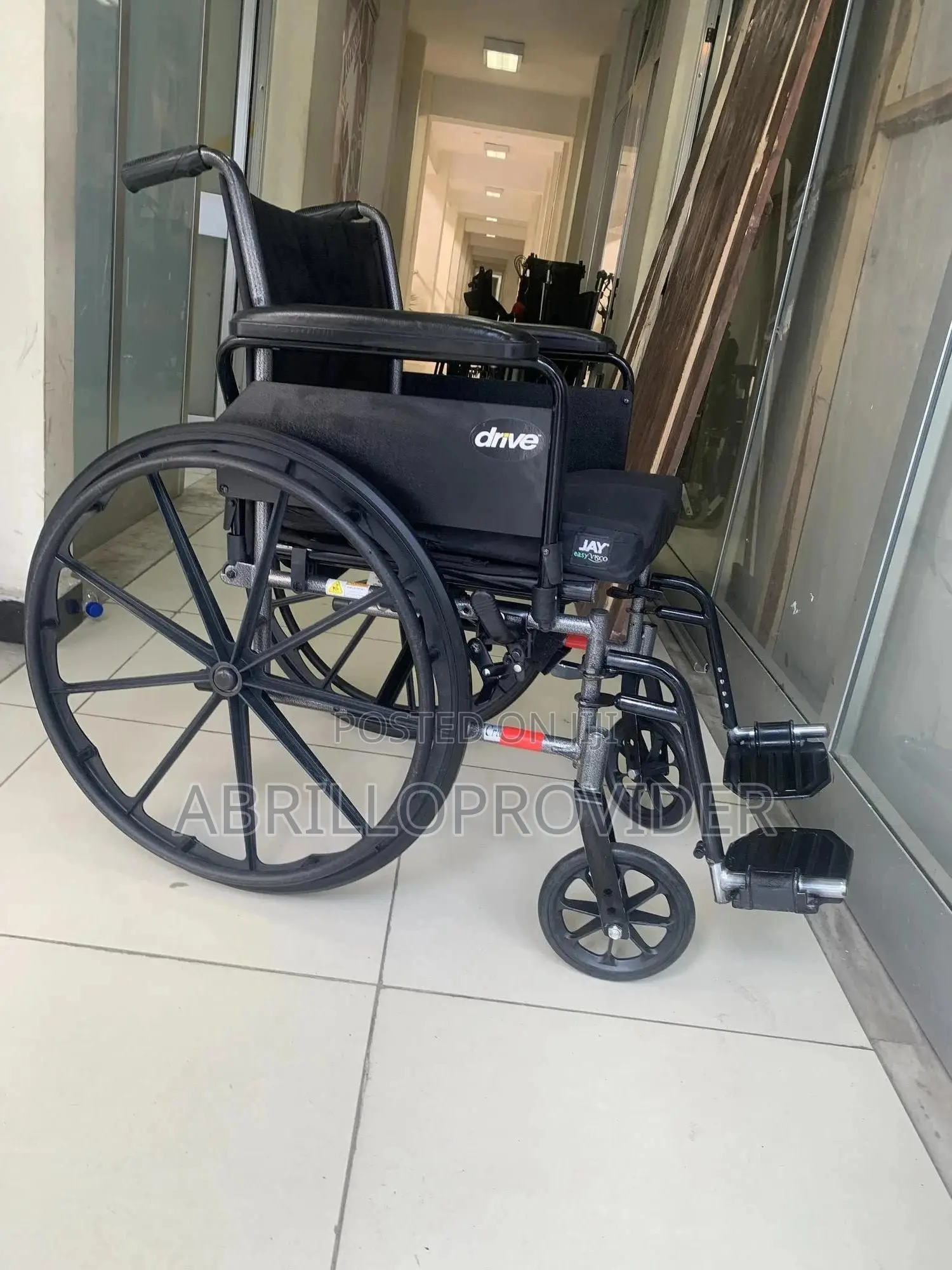 Manual Wheelchair (HH0668)|Manual Wheelchair (HH0668)