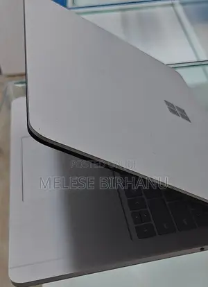 New Laptop Microsoft Surface Pro 9 16GB Intel Core I7 SSD 1T