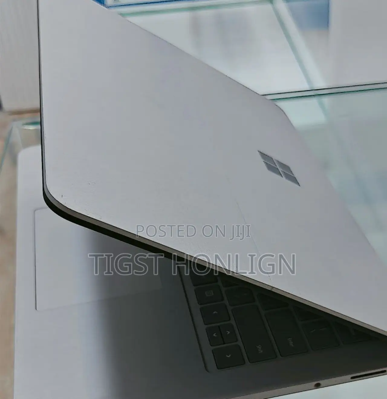 New Laptop Microsoft Surface Pro 9 16GB Intel Core I7 SSD 1T