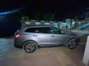 Hyundai Santa Fe 2015 Gray