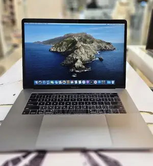 New Laptop Apple MacBook Pro 2017 16GB Intel Core I7 SSD 1T