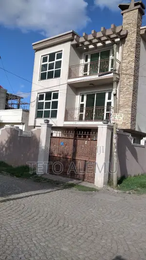 4bdrm House in የሚሸጥ ቤት አያት, Bole for sale