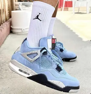 Jordan 4 Blue