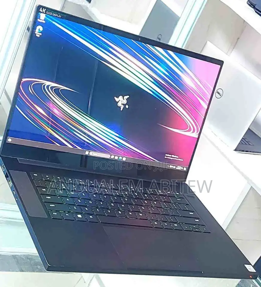 New Laptop Razer Blade 16GB Intel Core I7 SSD 512GB