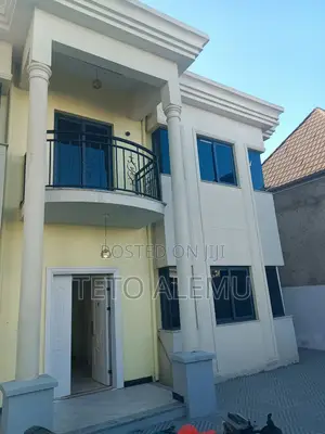 5bdrm House in የሚሸጥ ቤት ጎሮ ፌጋ, Bole for sale