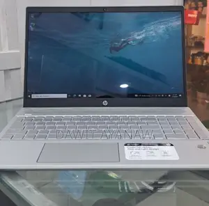 New Laptop HP Pavilion 15 12GB Intel Core I5 SSD 512GB