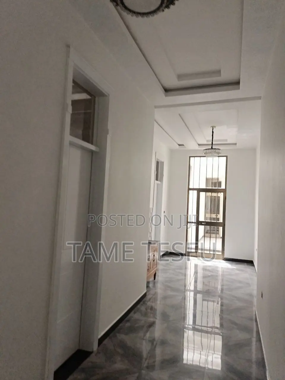 Furnished 3bdrm Villa in Bisrat Gabre'El, Kirkos for sale