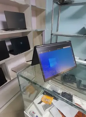 Laptop Lenovo ThinkPad Yoga 370 8GB Intel Core I5 SSD 512GB