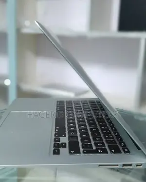 New Laptop Apple MacBook Air 2017 8GB Intel Core i5 SSD 128GB