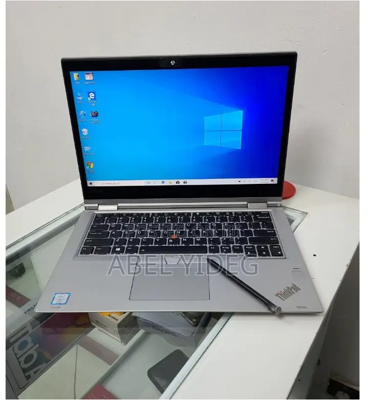 New Laptop Lenovo ThinkPad Yoga 370 8GB Intel Core I5 SSD 512GB