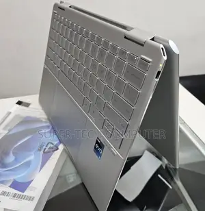New Laptop HP Spectre X360 8GB Intel Core I5 SSD 512GB