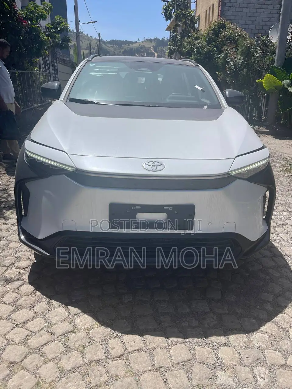 Toyota bZ4X 2023 White