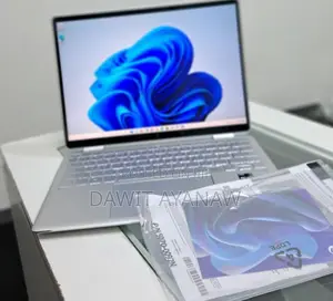 New Laptop HP Spectre X360 16GB Intel Core I5 SSD 512GB
