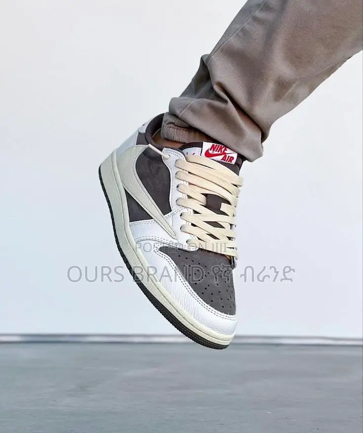 Air Jordan 1 Low X Travis Scott "Reverse Mocha"