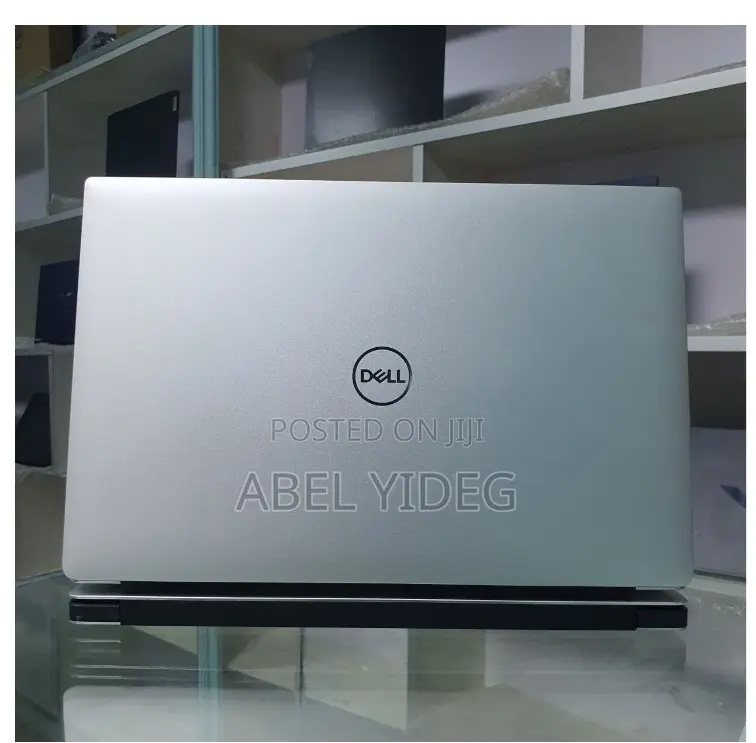 New Laptop Dell XPS 15 32GB Intel Core I7 SSD 1T