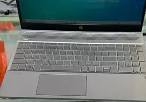 New Laptop HP Pavilion 15 8GB Intel Core I5 HDD 1T