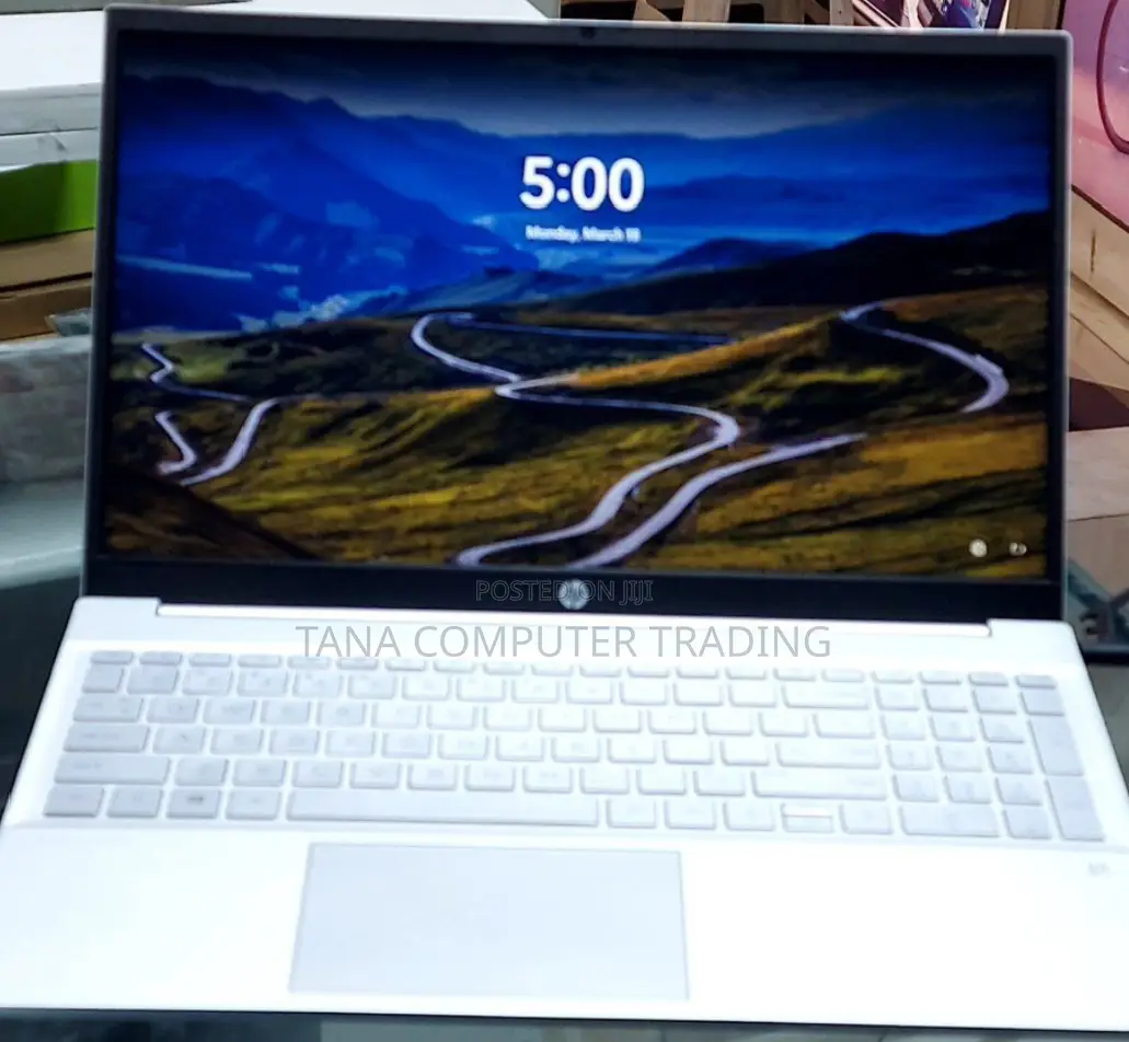 New Laptop HP Pavilion 15 16GB Intel Core I7 SSD 1T