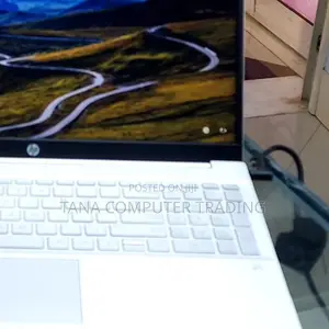 New Laptop HP Pavilion 15 16GB Intel Core I7 SSD 1T