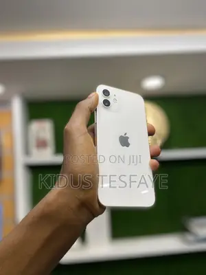 Apple iPhone 12 64 GB White