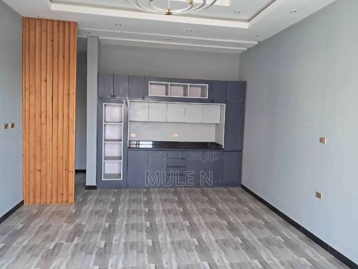 Furnished 3bdrm Villa in Figga Lideta, Bole for sale