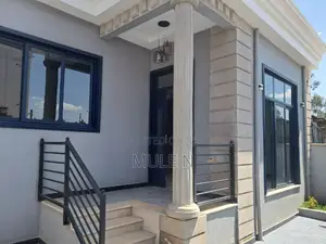 Furnished 3bdrm Villa in Figga Lideta, Bole for sale