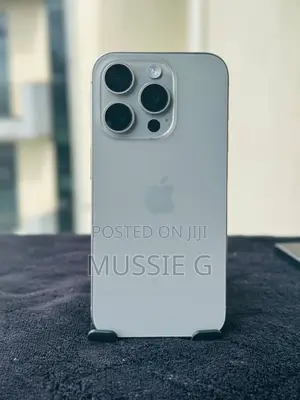 New Apple iPhone 15 Pro 256 GB Silver