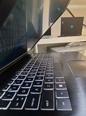 New Laptop HP Pavilion 15 16GB Intel Core I7 SSD 256GB