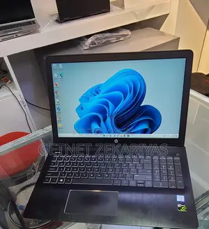 New Laptop HP Pavilion 15 16GB Intel Core I7 SSD 256GB