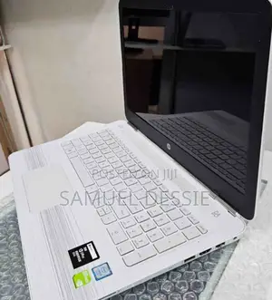 New Laptop HP Pavilion 15 8GB Intel Core I5 HDD 1T