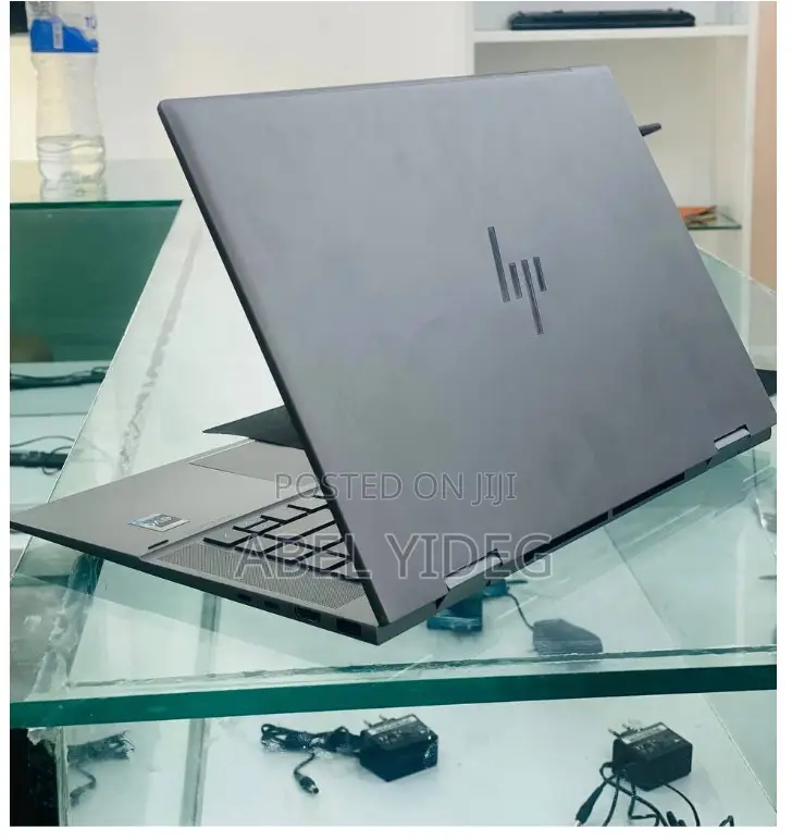 New Laptop HP Envy X360 32GB Intel Core I7 SSD 1T