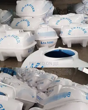 Polar Fiber Water Tanker Factory Roto ፖላር የውሀ ታንከር