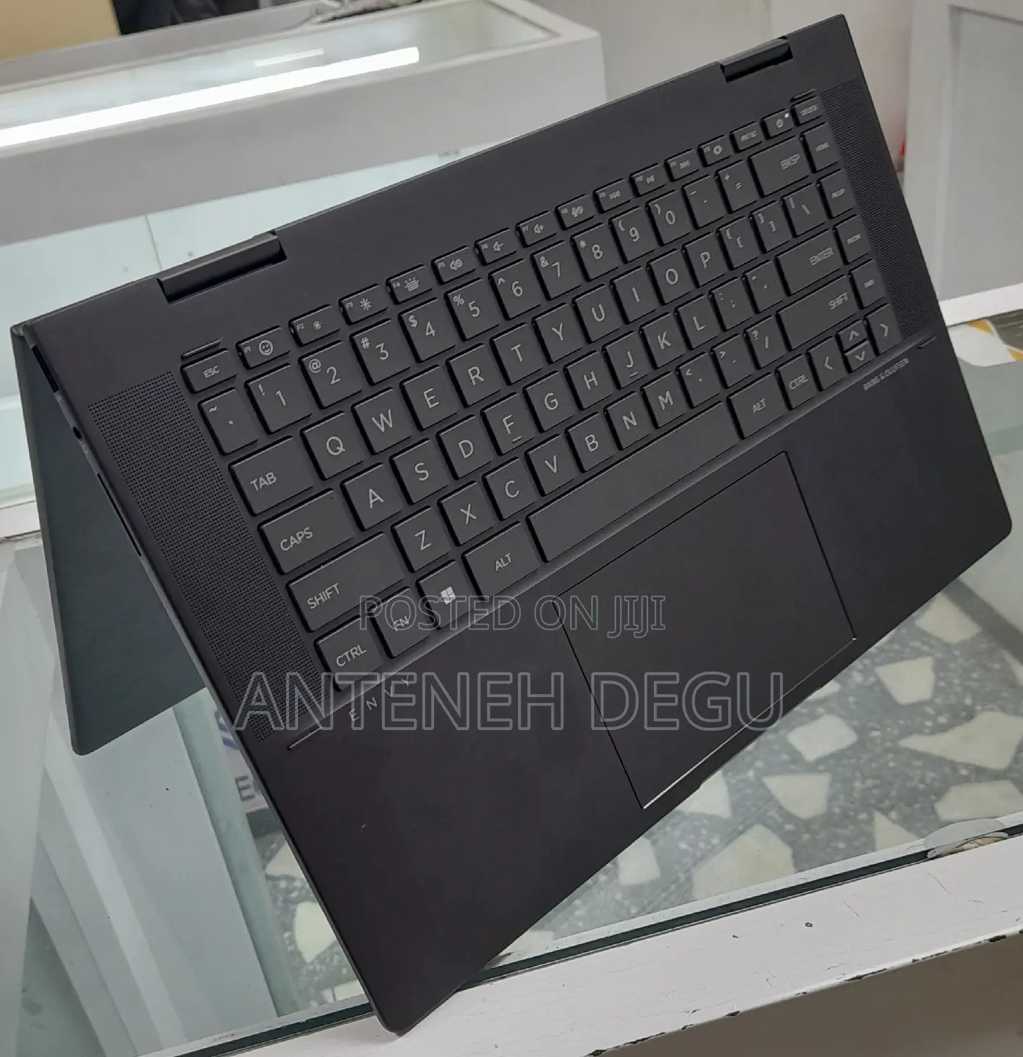 New Laptop HP Envy X360 8GB AMD Ryzen 5 SSD 512GB