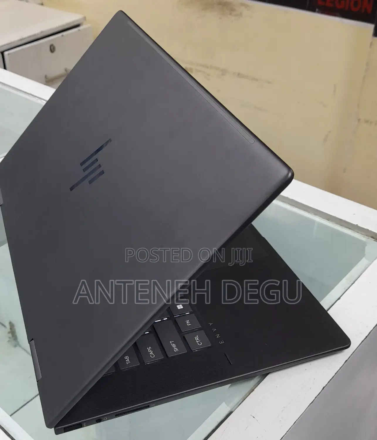 New Laptop HP Envy X360 8GB AMD Ryzen 5 SSD 512GB