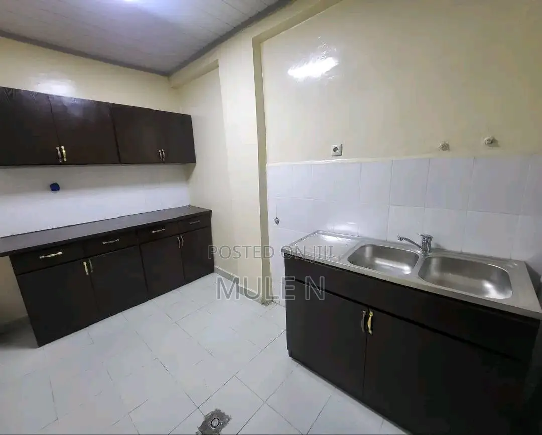 Furnished 3bdrm Apartment in Ayat Adebabay, Yeka for sale