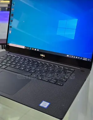 New Laptop Dell XPS 15 16GB Intel Core I9 SSD 512GB