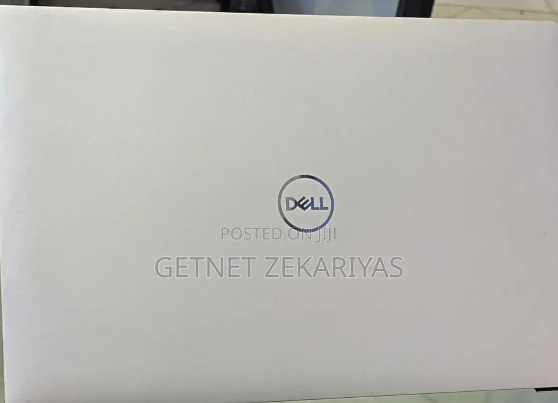 New Laptop Dell XPS 15 16GB Intel Core I9 SSD 512GB