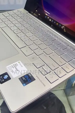 New Laptop HP Envy 13 16GB Intel Core I5 SSD 512GB
