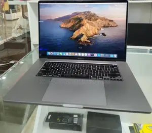 New Laptop Apple MacBook Pro 2019 32GB Intel Core I7 SSD 512GB