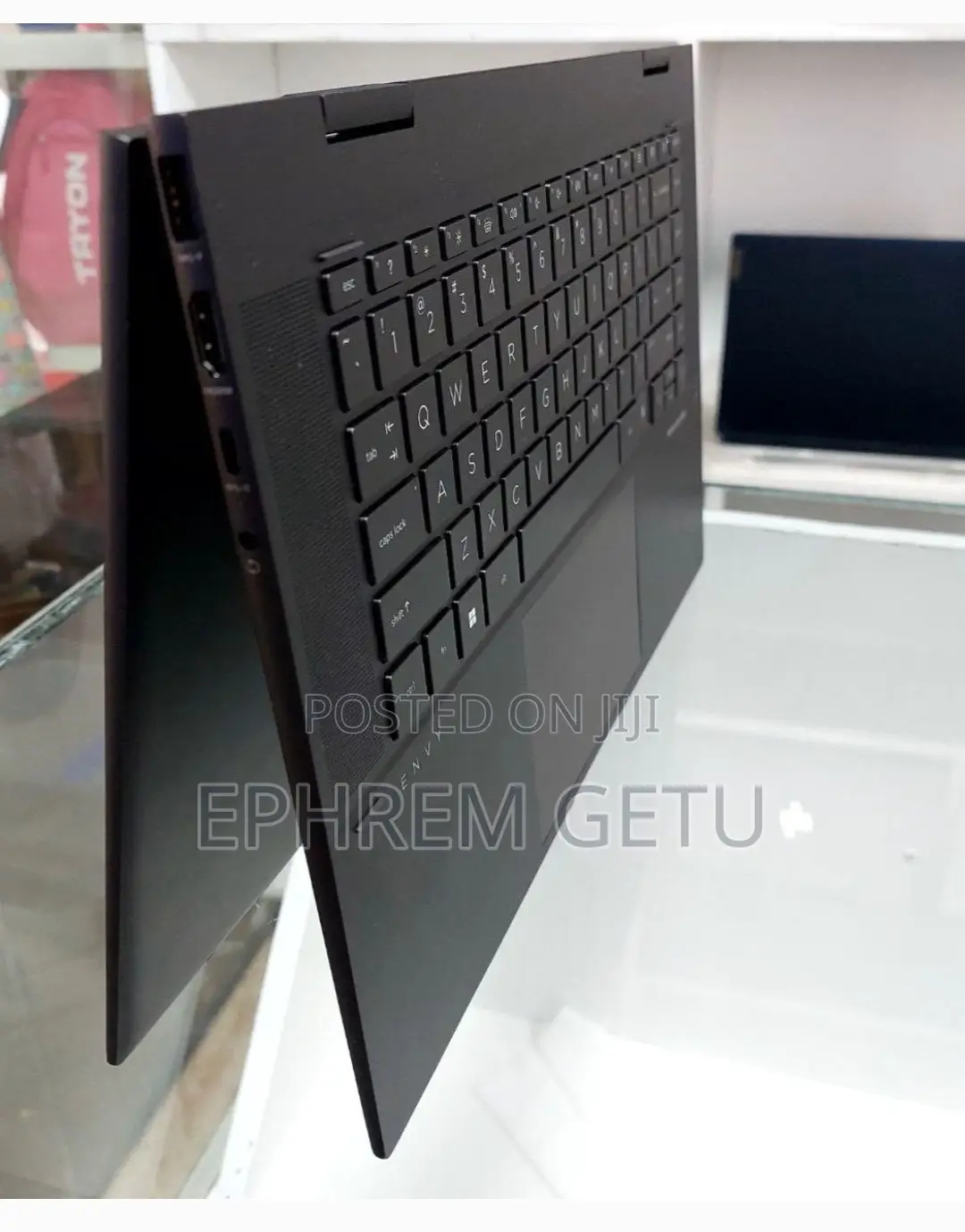 New Laptop HP Envy X360 8GB AMD Ryzen 5 SSD 512GB