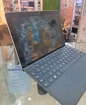 New Laptop Microsoft Surface 4GB Intel Core 2 Quad SSD 72GB
